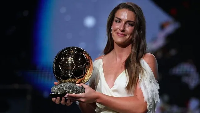 Putellas wins record-equalling third Ballon d'Or to extend Spanish dominance